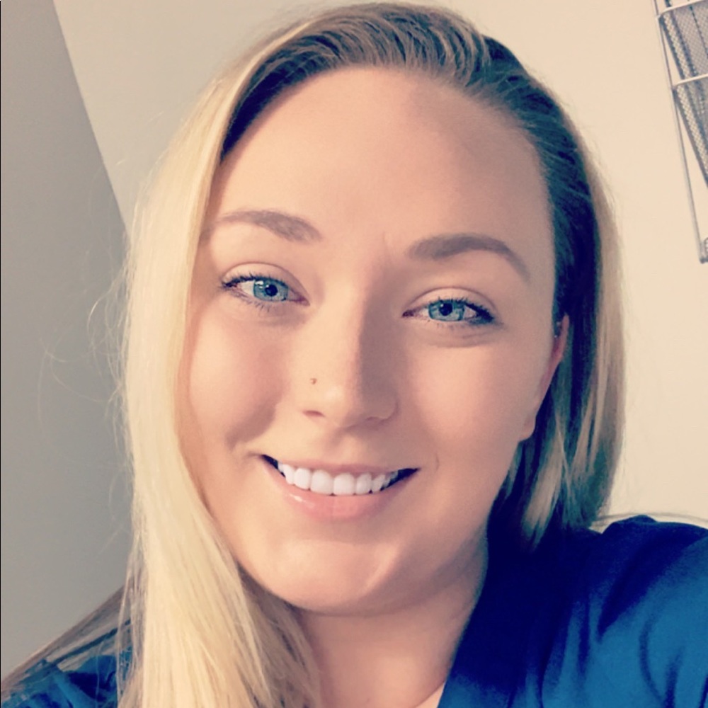 Meet your Posher, Ashleigh